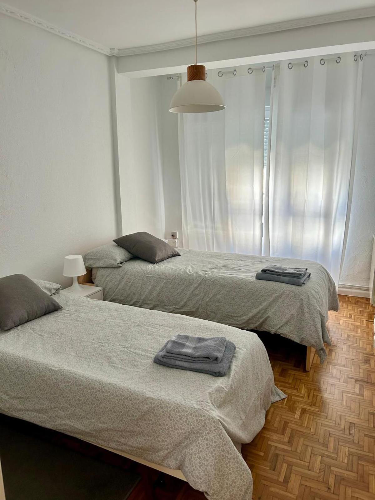 Piso Reformado En El Centro De Santander Apartman Kültér fotó